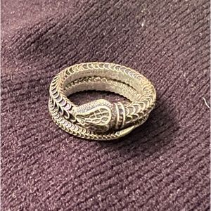 Authentic Gucci Garden Silver Snake Ring. Gently worn. Size 10.